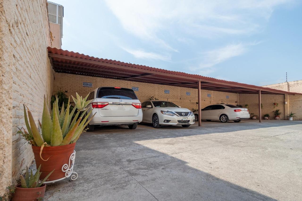 Hotel Casa Garatusa Yuriria Luaran gambar