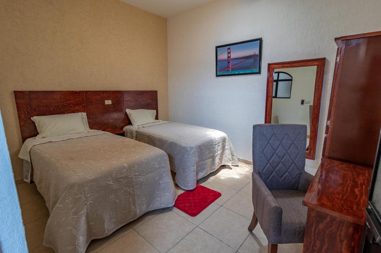 Hotel Casa Garatusa Yuriria Luaran gambar