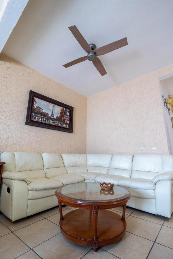 Hotel Casa Garatusa Yuriria Luaran gambar